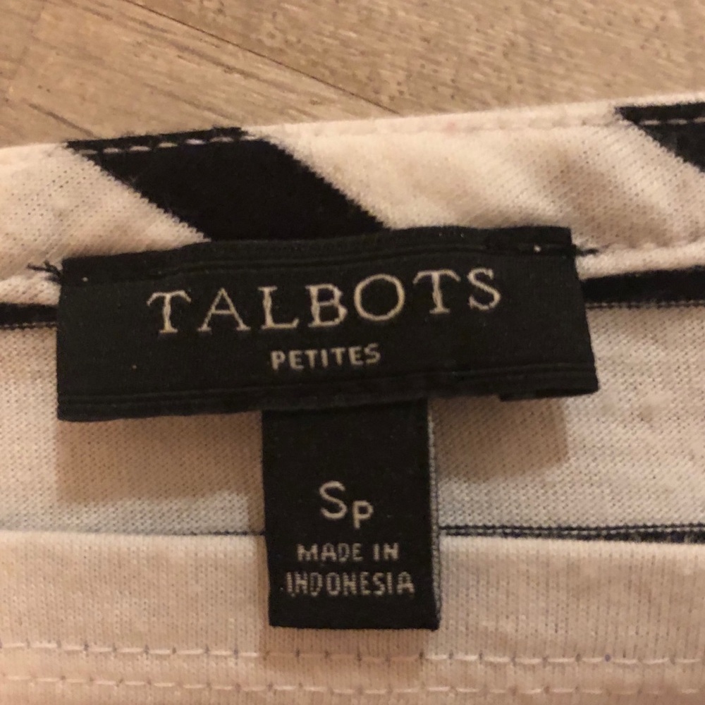 Talbots top - Picture 2 of 2